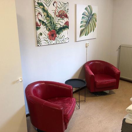 Vandrarhemmet Eken Eksjö Εξωτερικό φωτογραφία